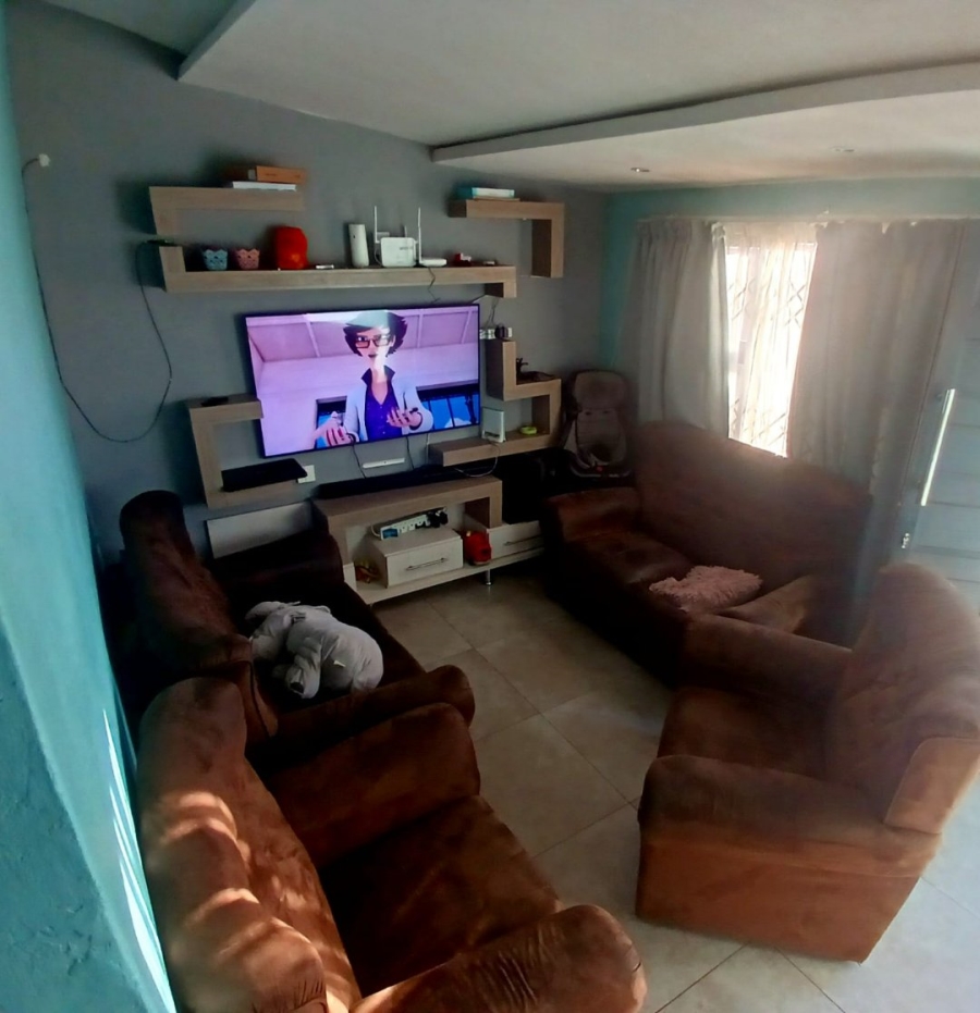 2 Bedroom Property for Sale in Mdantsane Nu 10 Eastern Cape